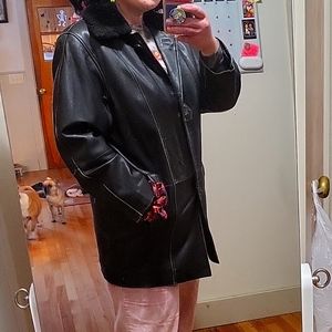 Vintage fur trim leather jacket 90s throw back!